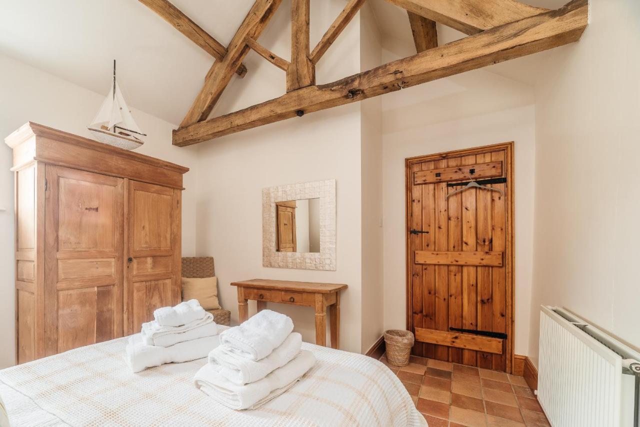 Swallow Barn At Millfields Farm Cottages Ashbourne  Exterior foto